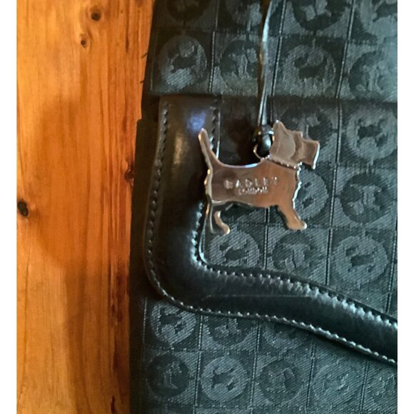 🇬🇧 RADLEY LONDON Small ziptop crossbody bag with geo dog print in black - Picture 6 of 9